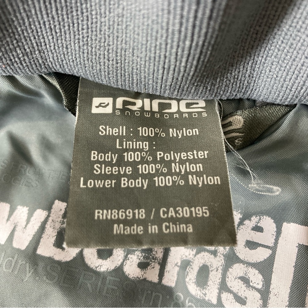 Ride Snowboards Jacket Women’s  L Gray Nylon Hooded - Picture 13 of 16